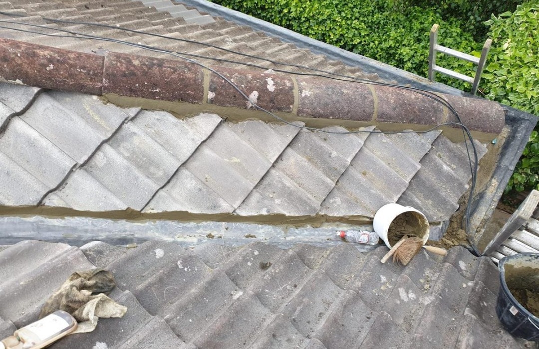 Guttering & Repointing